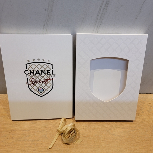 🖤CHANEL COFFEE BOOK DECOR - Picture 3 of 4